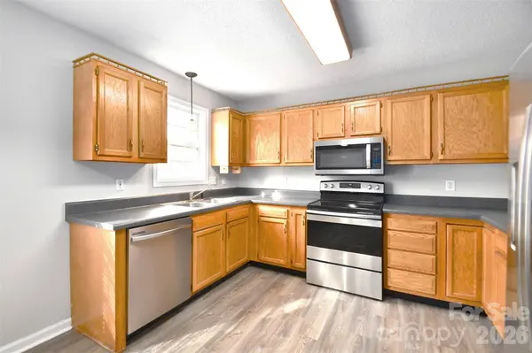 2640 Centergrove RD, Kannapolis, NC 28083