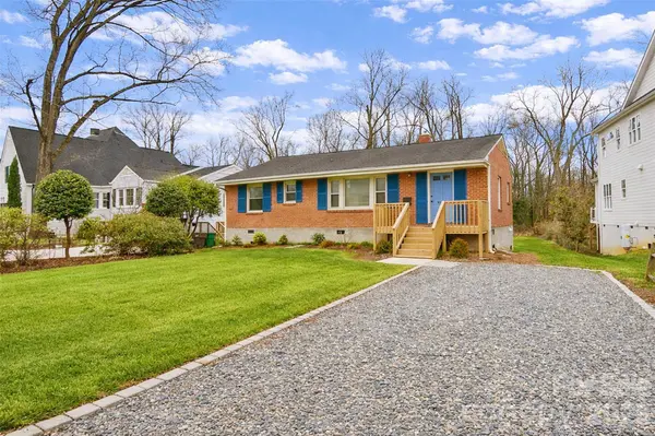 3012 Hanson DR, Charlotte, NC 28207