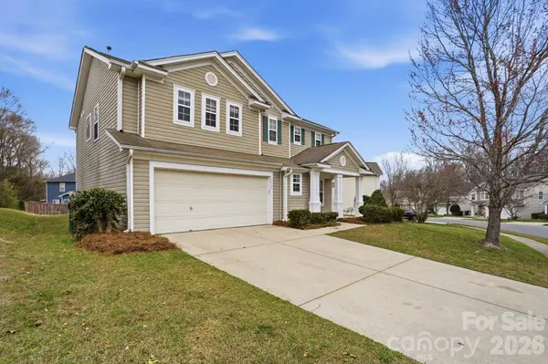2405 Harwood Hills LN, Charlotte, NC 28214