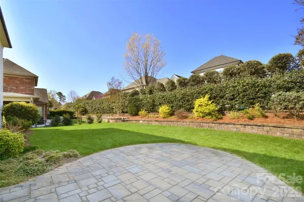 16615 Redding Park LN, Cornelius, NC 28031