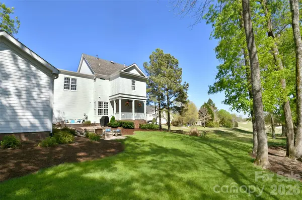 522 N Oak DR, Huntersville, NC 28078