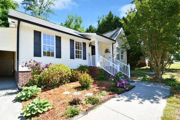 2041 Brantley Creek DR, Kannapolis, NC 28083
