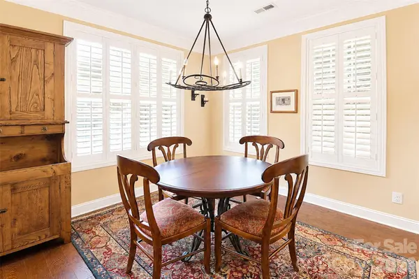 2271 Eversham DR NW, Concord, NC 28027