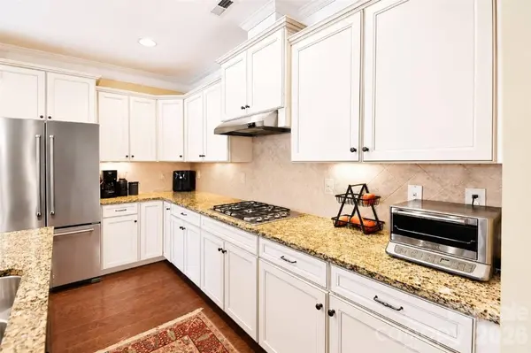 2271 Eversham DR NW, Concord, NC 28027