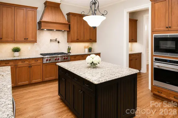 9911 Clarkes View PL NW, Concord, NC 28027