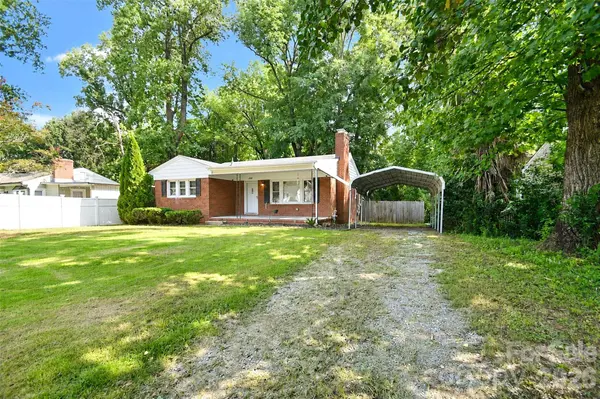 608 Pamela ST NE, Concord, NC 28025