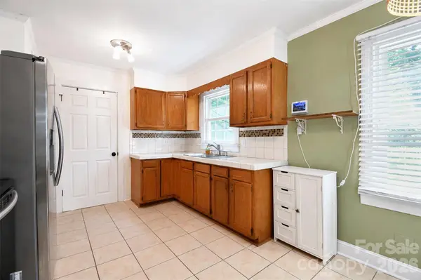 608 Pamela ST NE, Concord, NC 28025