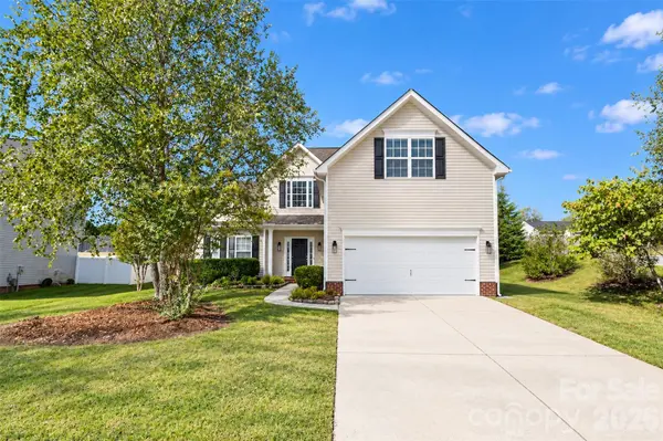 5240 Ellie CT