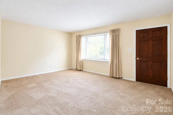 4800 Club View DR, Concord, NC 28025