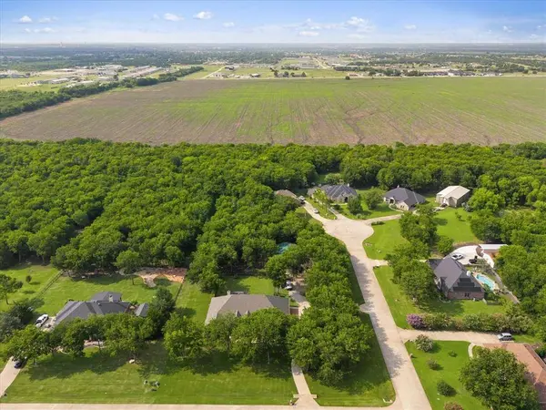 126 Eastcreek Drive, Royse City, TX 75189