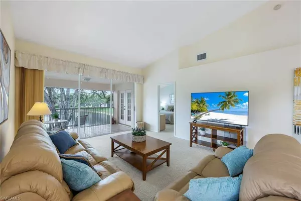 736 Wiggins Lake DR #201, Naples, FL 34110