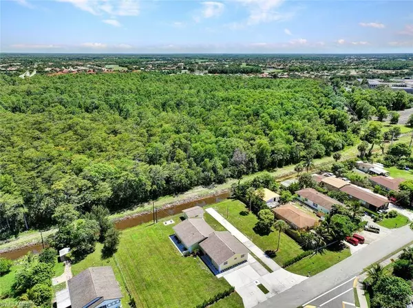 5513 Hardee ST, Naples, FL 34113