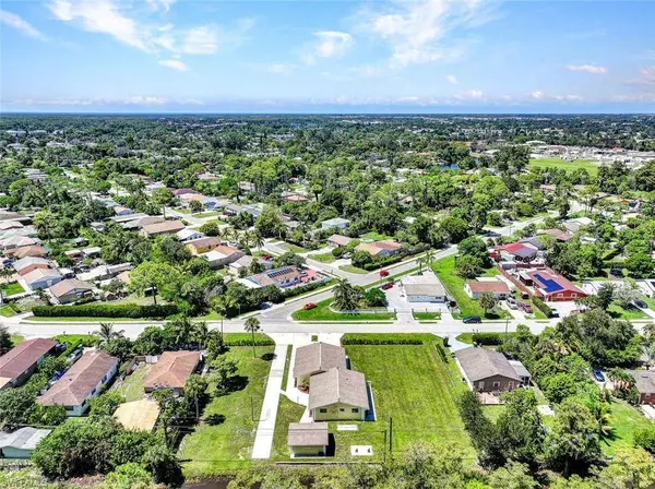 5509 Hardee ST, Naples, FL 34113