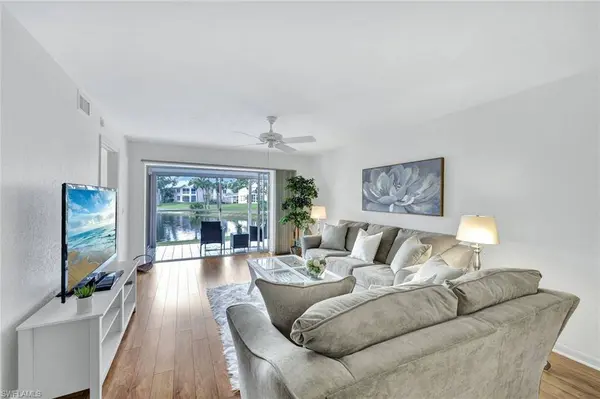 774 Wiggins Lake DR #101, Naples, FL 34110