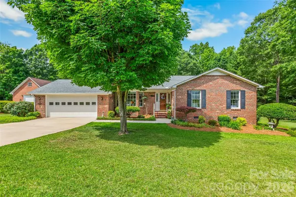 115 Woodland DR, Salisbury, NC 28146