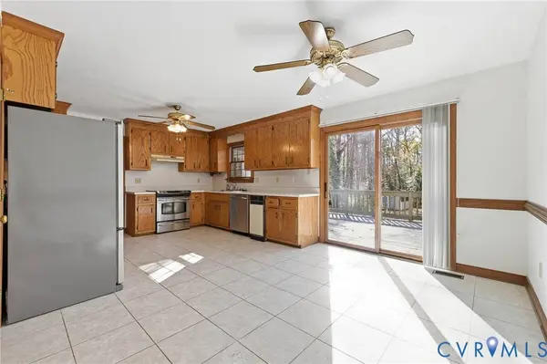 4111 N Henpeck RD, Quinton, VA 23141