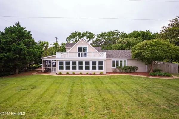 1115 Waterlily RD, Coinjock, NC 27923