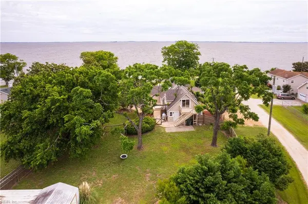 1115 Waterlily RD, Coinjock, NC 27923