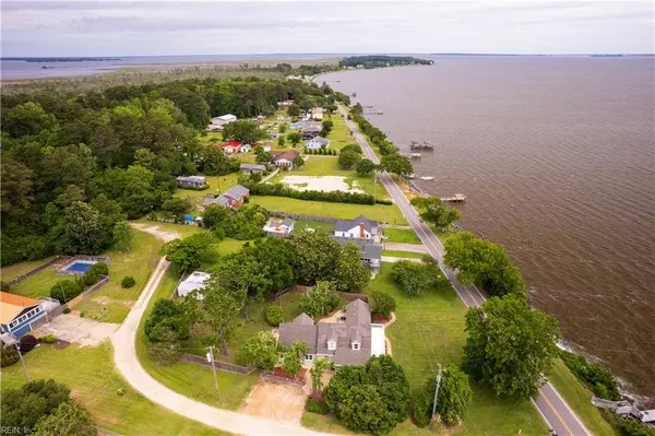 1115 Waterlily RD, Coinjock, NC 27923