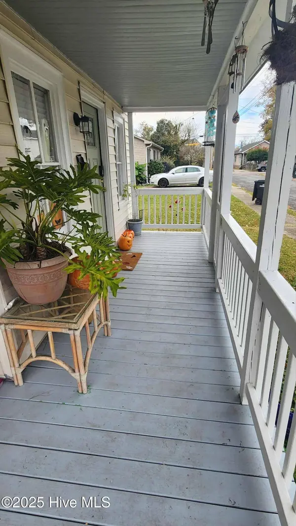 704 Grady ST, Elizabeth City, NC 27909