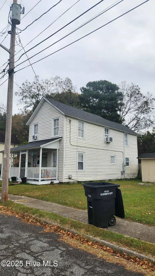 704 Grady ST, Elizabeth City, NC 27909