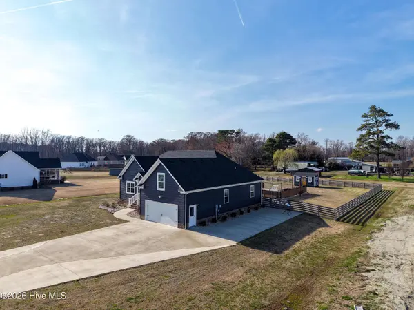 102 Isaac CT, Camden, NC 27921