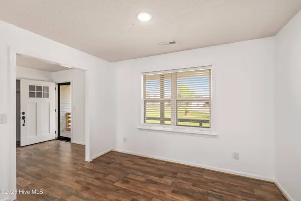 107 Charlene DR, Elizabeth City, NC 27909