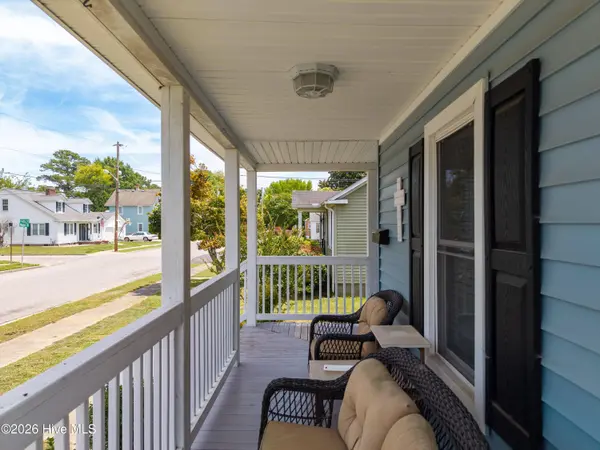 803 Maple ST, Elizabeth City, NC 27909