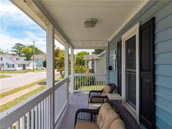 803 Maple ST, Elizabeth City, NC 27909