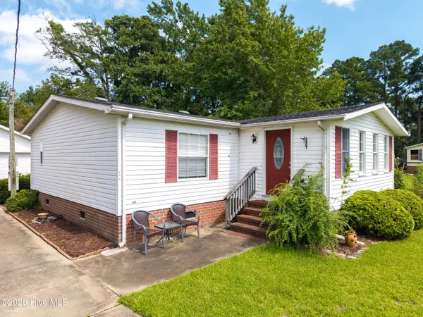 105 Avery DR