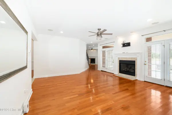 111 Ivy Neck RD, Camden, NC 27921