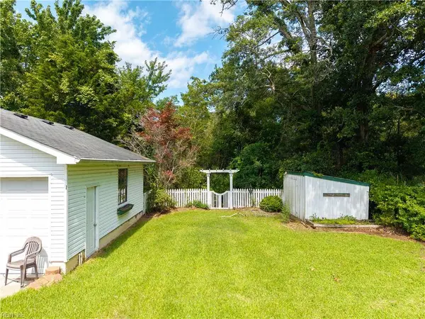 105 Avery DR, Shiloh, NC 27974