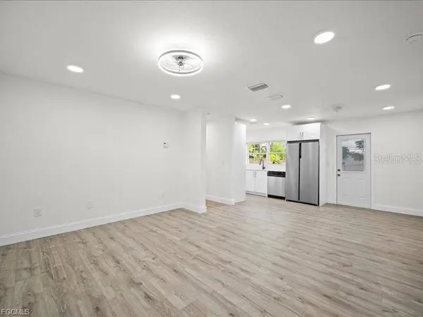 21512 KENYON AVE, Port Charlotte, FL 33952