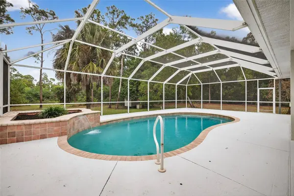 5791 GOLDEN GATE Pkwy, Naples, FL 34116