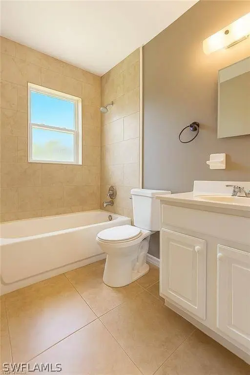 5440 / 5444 11th AVE, Fort Myers, FL 33907