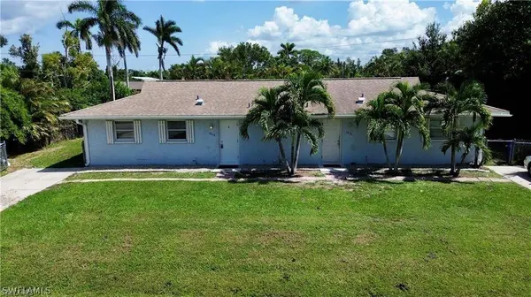 5476 / 5478 Avenue C, Bokeelia, FL 33922