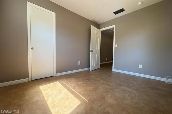 5440 / 5444 11th AVE, Fort Myers, FL 33907