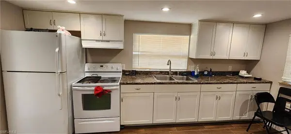 1423 Lura AVE, Fort Myers, FL 33916