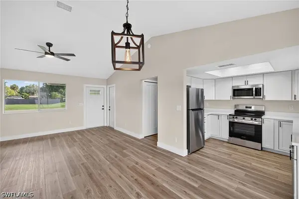842 NW 2nd ST, Cape Coral, FL 33993