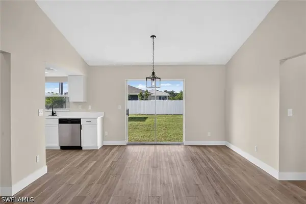 842 NW 2nd ST, Cape Coral, FL 33993