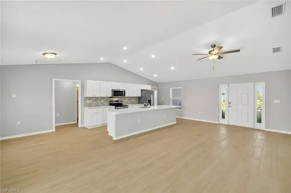 3107 NE 1st AVE, Cape Coral, FL 33909