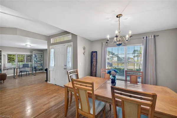 2004 NW 23rd TER, Cape Coral, FL 33993