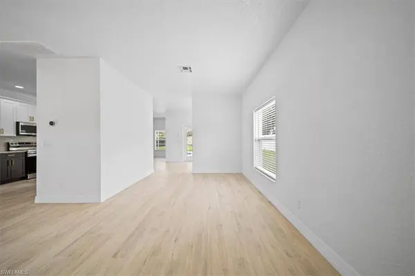 11544 Lake Cypress LOOP, Fort Myers, FL 33913