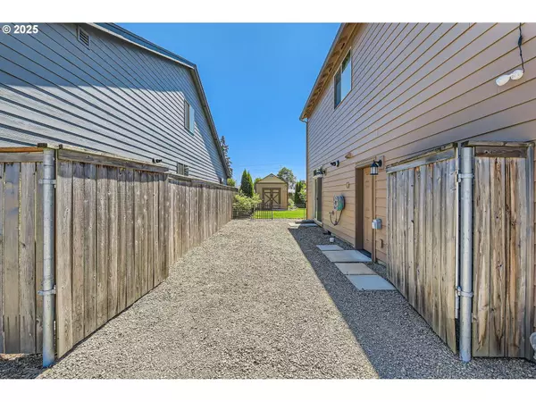 15513 NE 79TH WAY, Vancouver, WA 98682