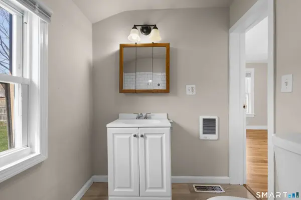 135 Atkins Street, Meriden, CT 06450