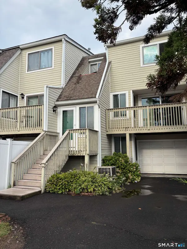 15 Peddlars Drive #15