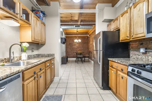 145 Canal Street #8, Shelton, CT 06484