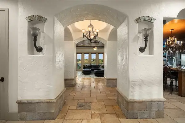 2624 Howland Blvd, Deltona, FL 32738-2972