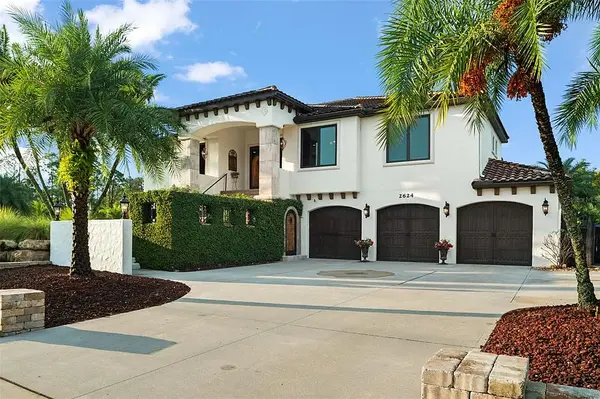 2624 Howland Blvd, Deltona, FL 32738-2972