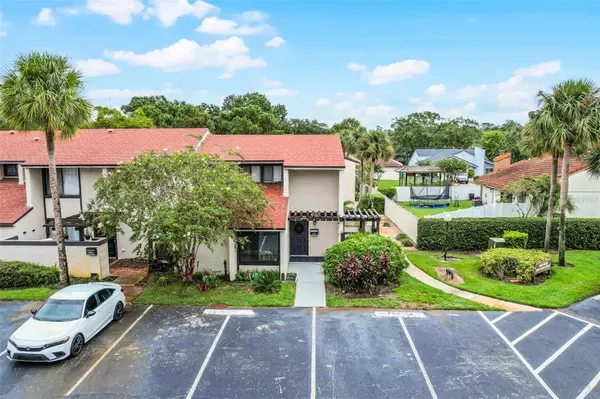 4120 PLAYER CIR #105, Orlando, FL 32808